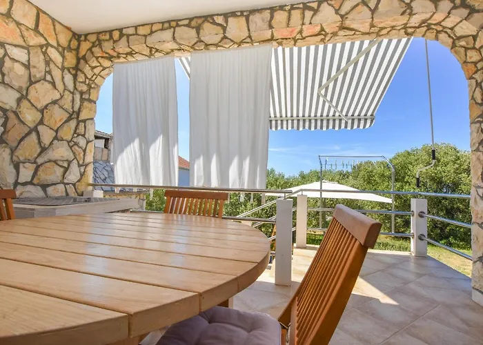 House Oliver * Dobropoljana