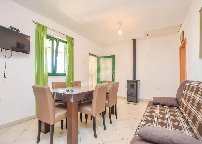 House Oliver Dobropoljana