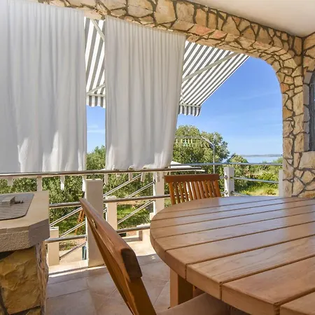 Tatil Evi House Oliver